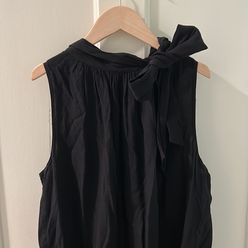 Large Ann Taylor black blouse